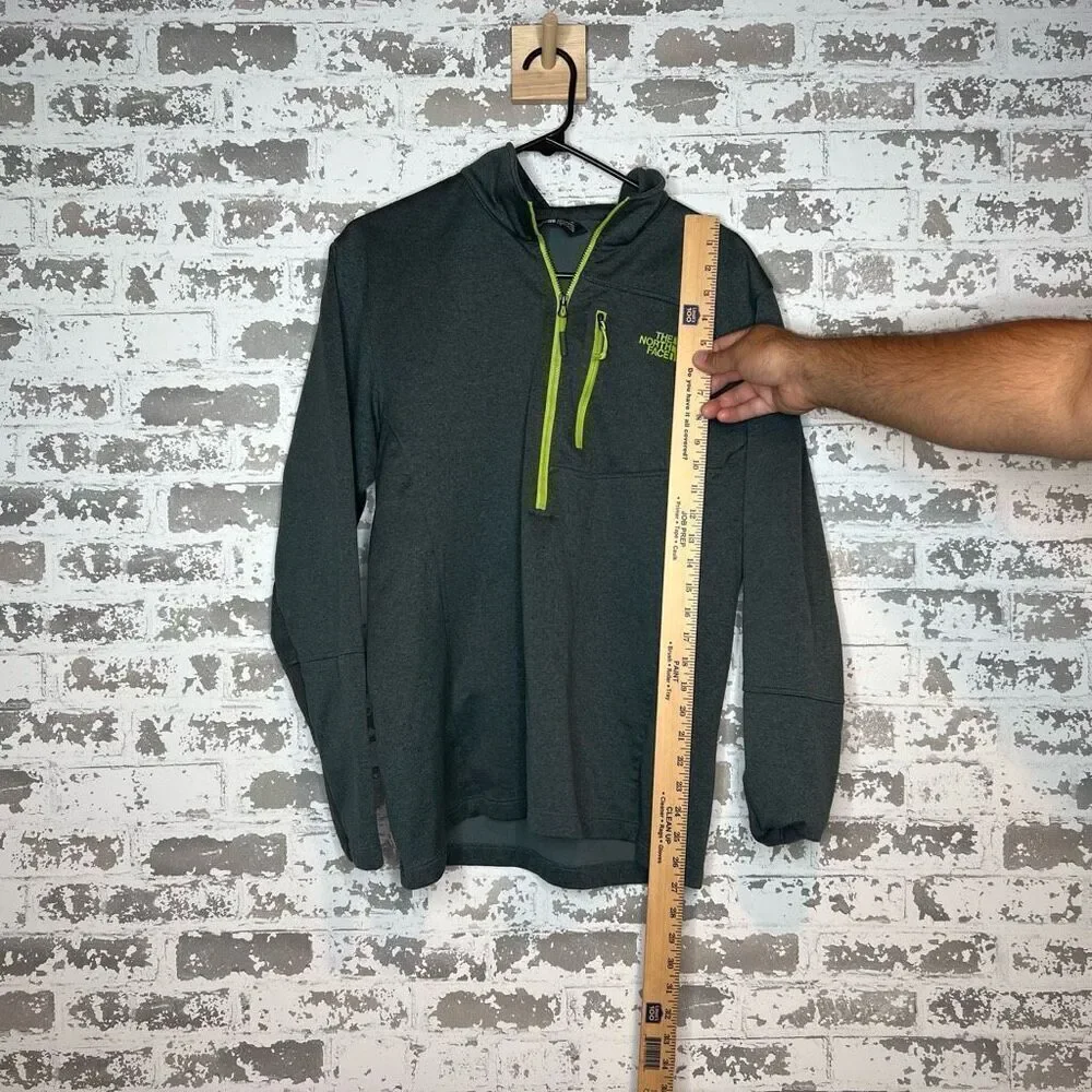 The north face long sleeve pullover 1/4 zip